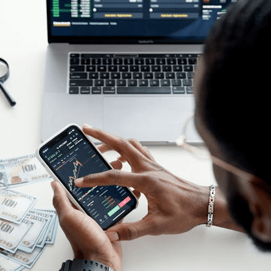 Aelthys horizon - Team of Cryptocurrency Experts